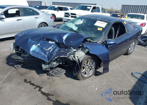 2002 Chevrolet Camaro z USA, uszkodzony, nr VIN 2G1FP22K522123741